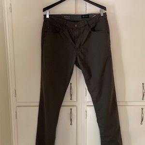 AG Jeans 34x34 5 pocket pants. The Tellis modern slim